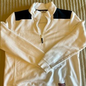 EUC Vineyard Vines Sweatshirt